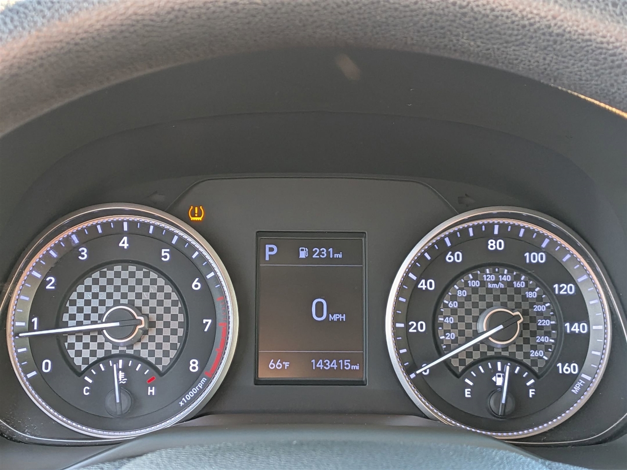 Hyundai Elantra  2020