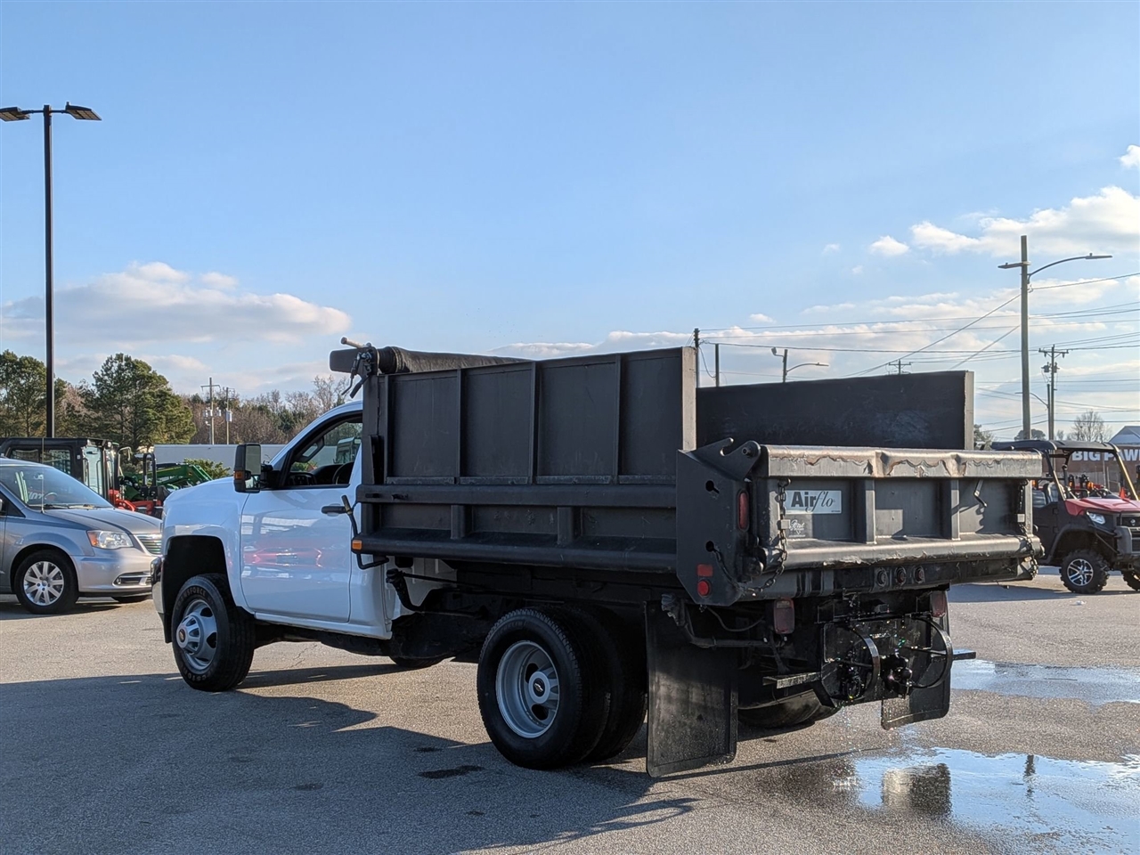 Chevrolet Silverado 3500HD 4WD Reg Cab 137.5" WB, 59.06" CA WT 2018