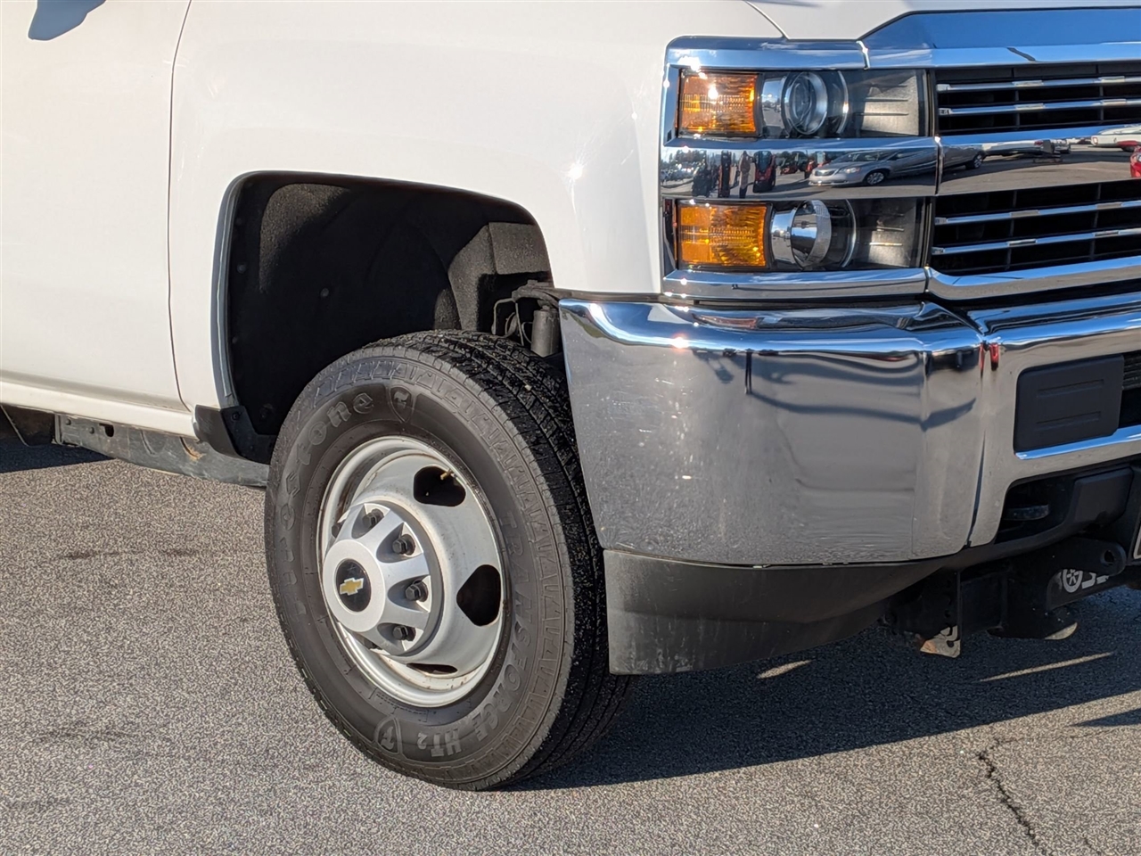 Chevrolet Silverado 3500HD 4WD Reg Cab 137.5" WB, 59.06" CA WT 2018