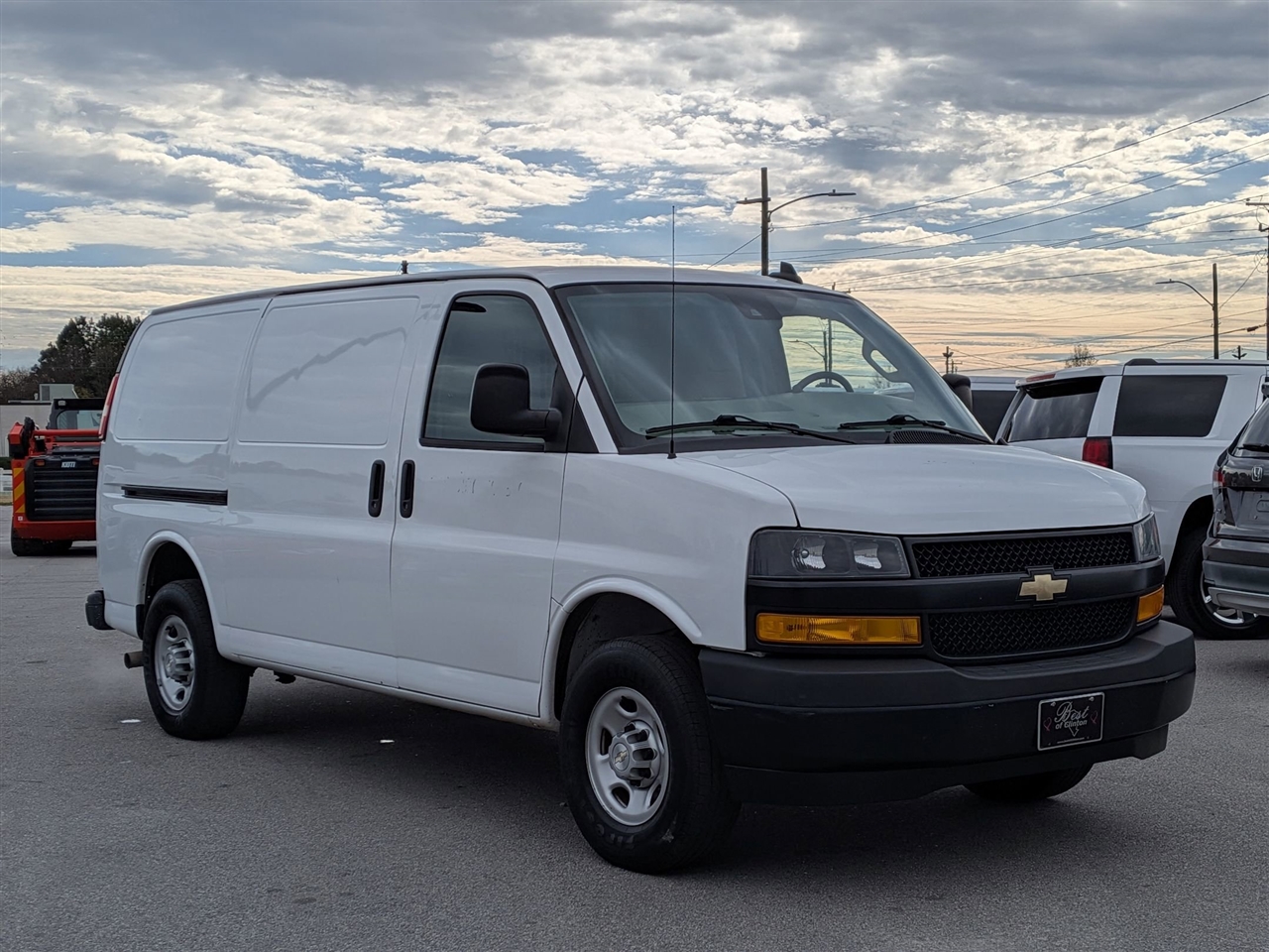 Chevrolet Express Cargo Van RWD 3500 135" 2021