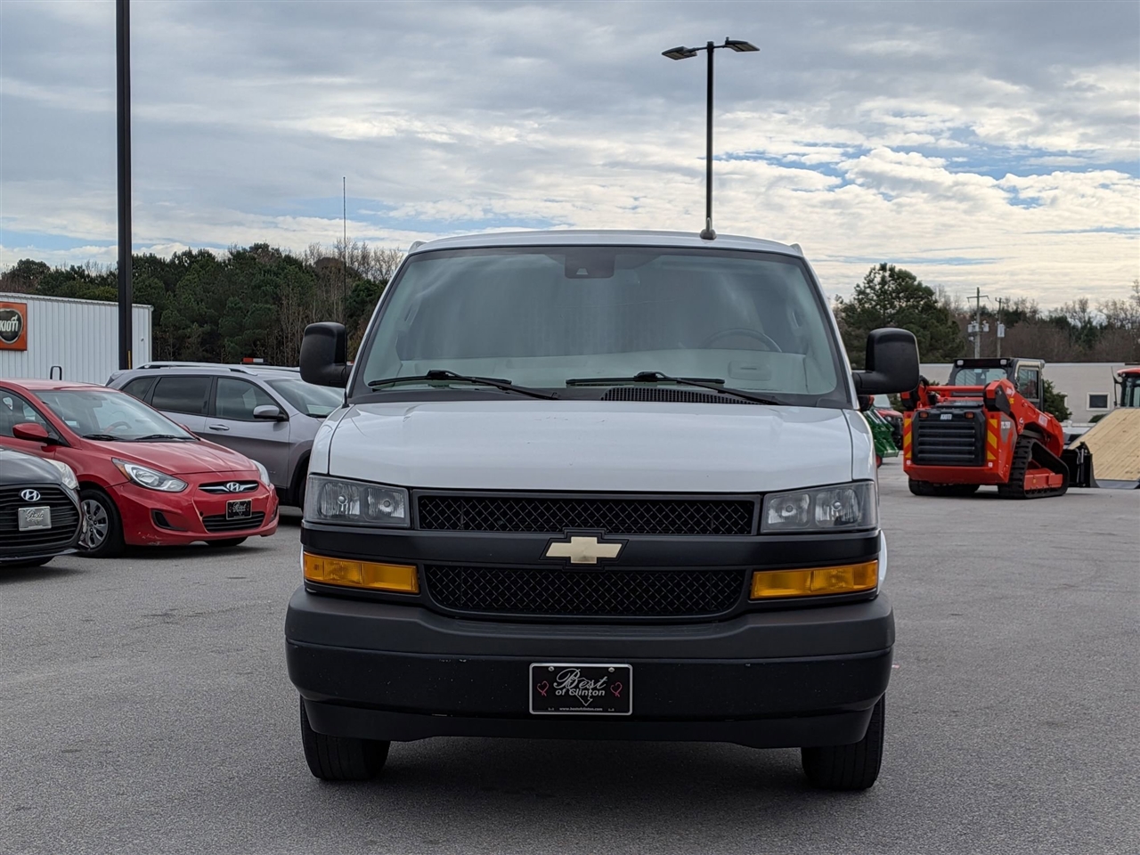 Chevrolet Express Cargo Van RWD 3500 135" 2021