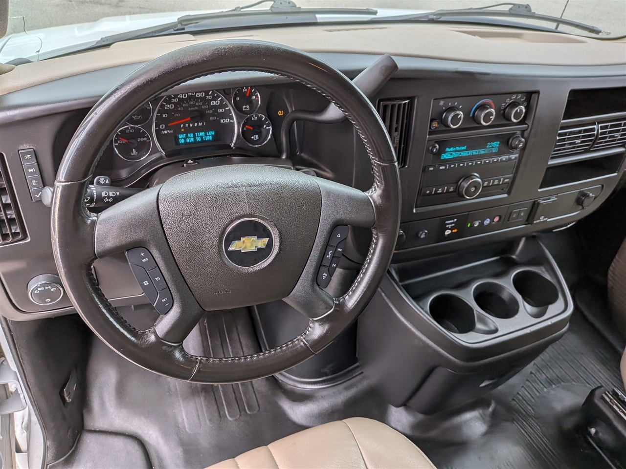 Chevrolet Express Cargo Van RWD 3500 135" 2021