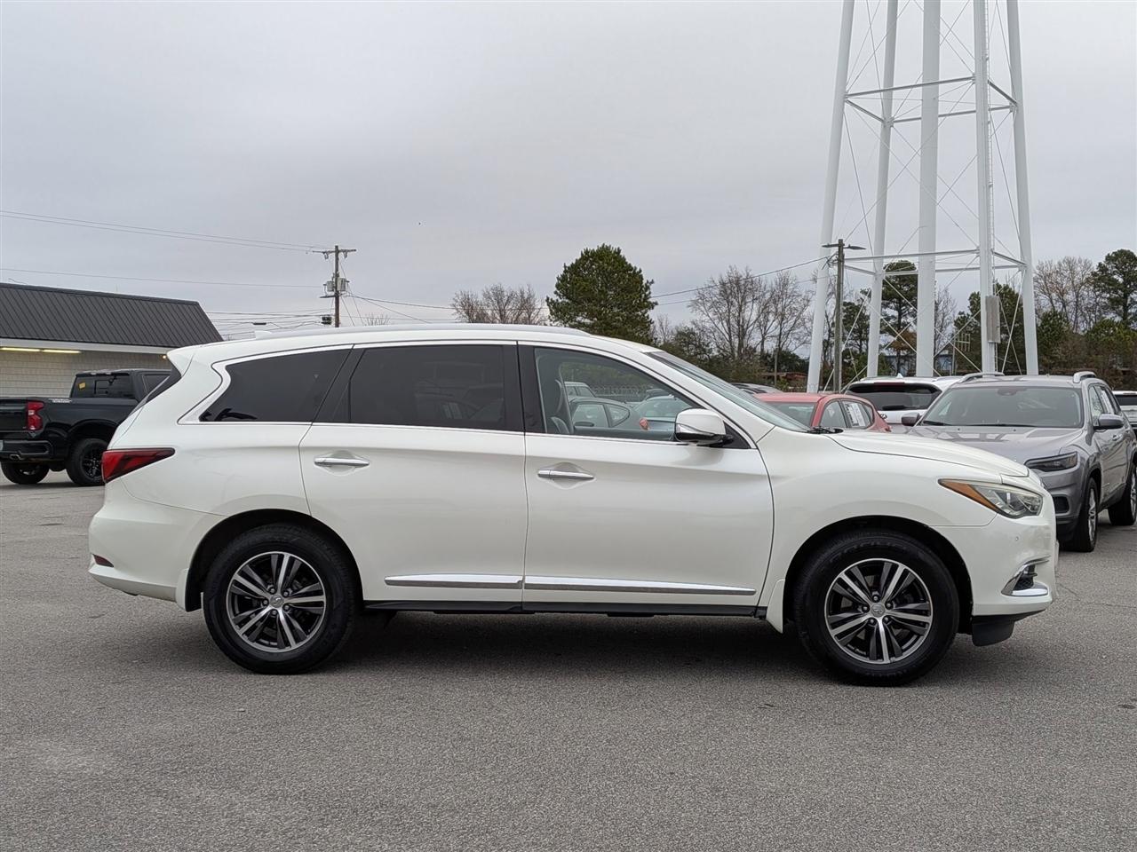 Infiniti QX60 AWD 4dr 2016
