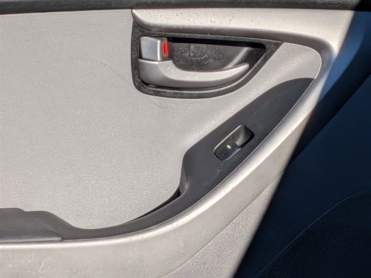 Hyundai Elantra  2015