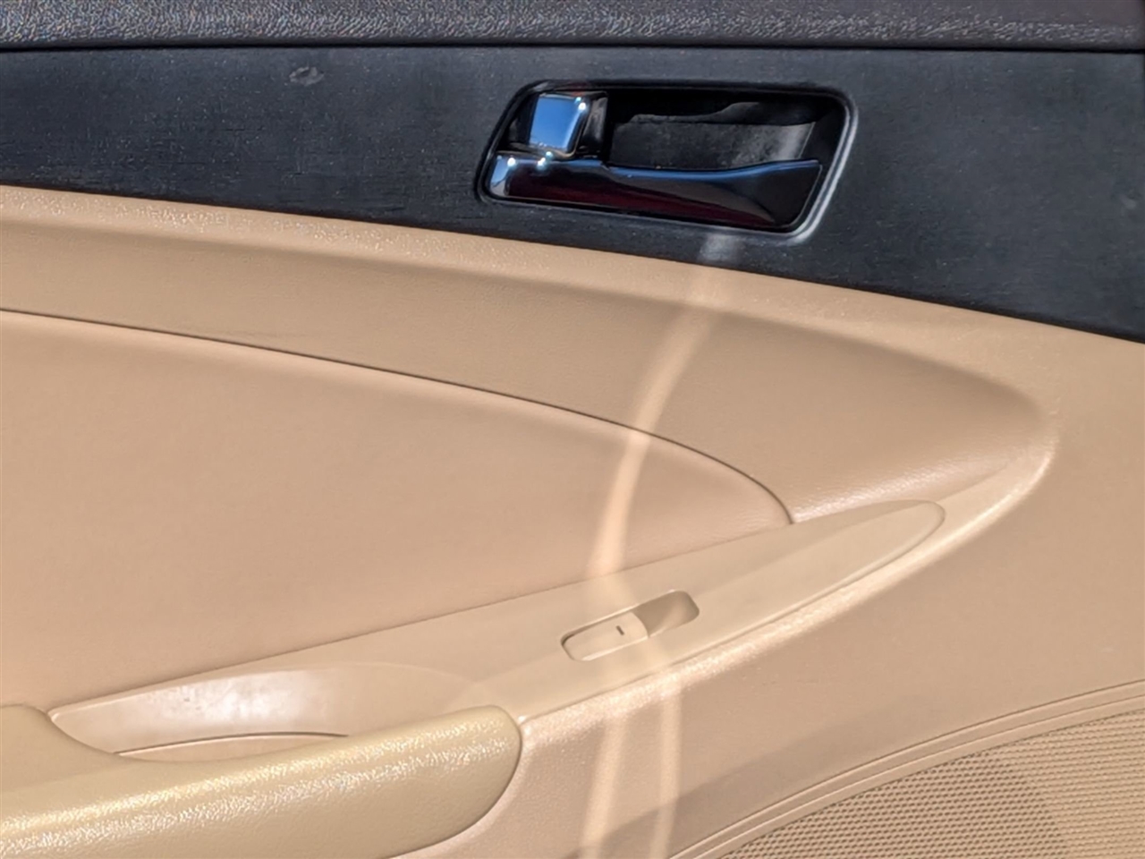 Hyundai Sonata  2013