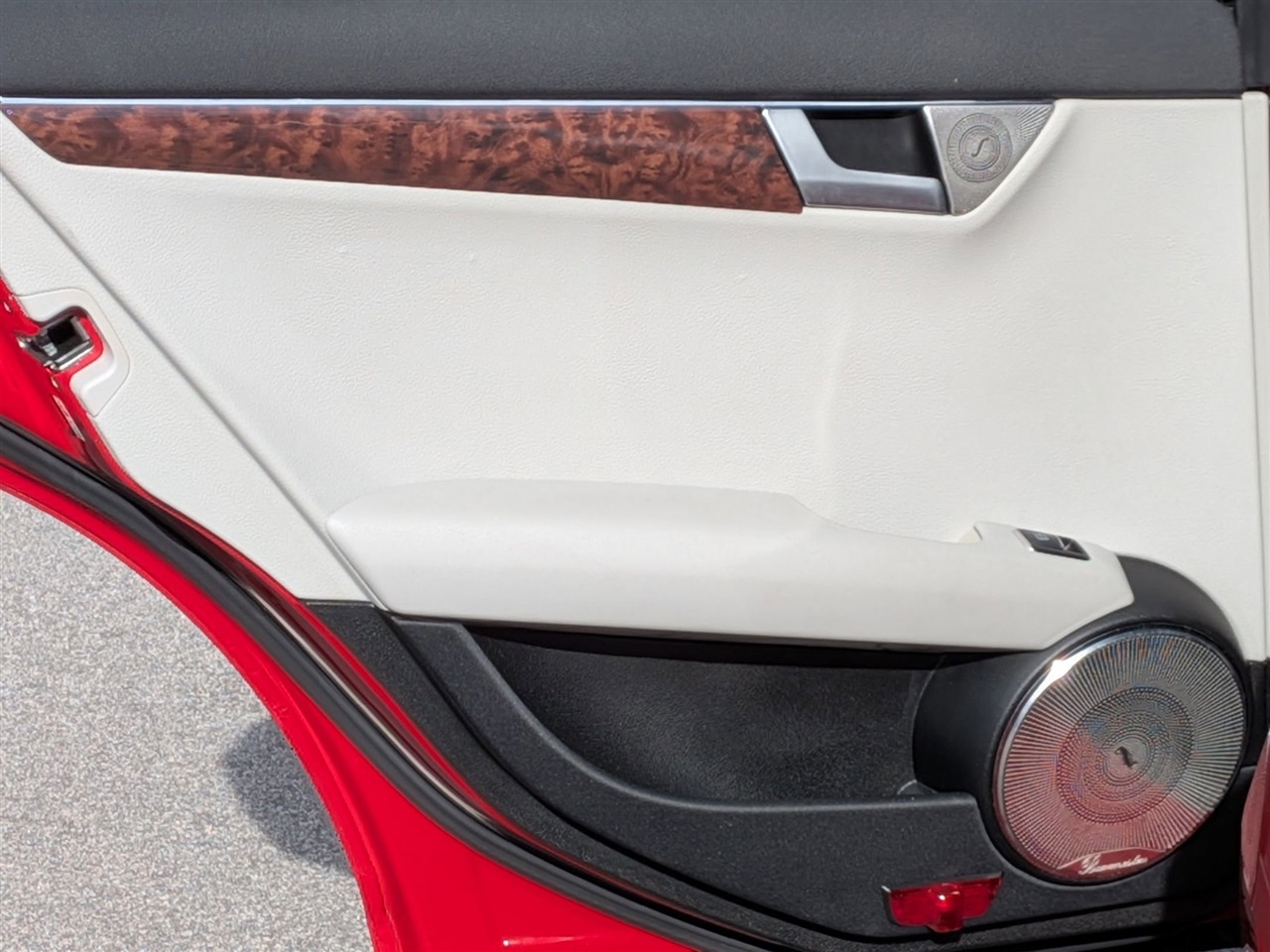 Mercedes-Benz C-Class  2011