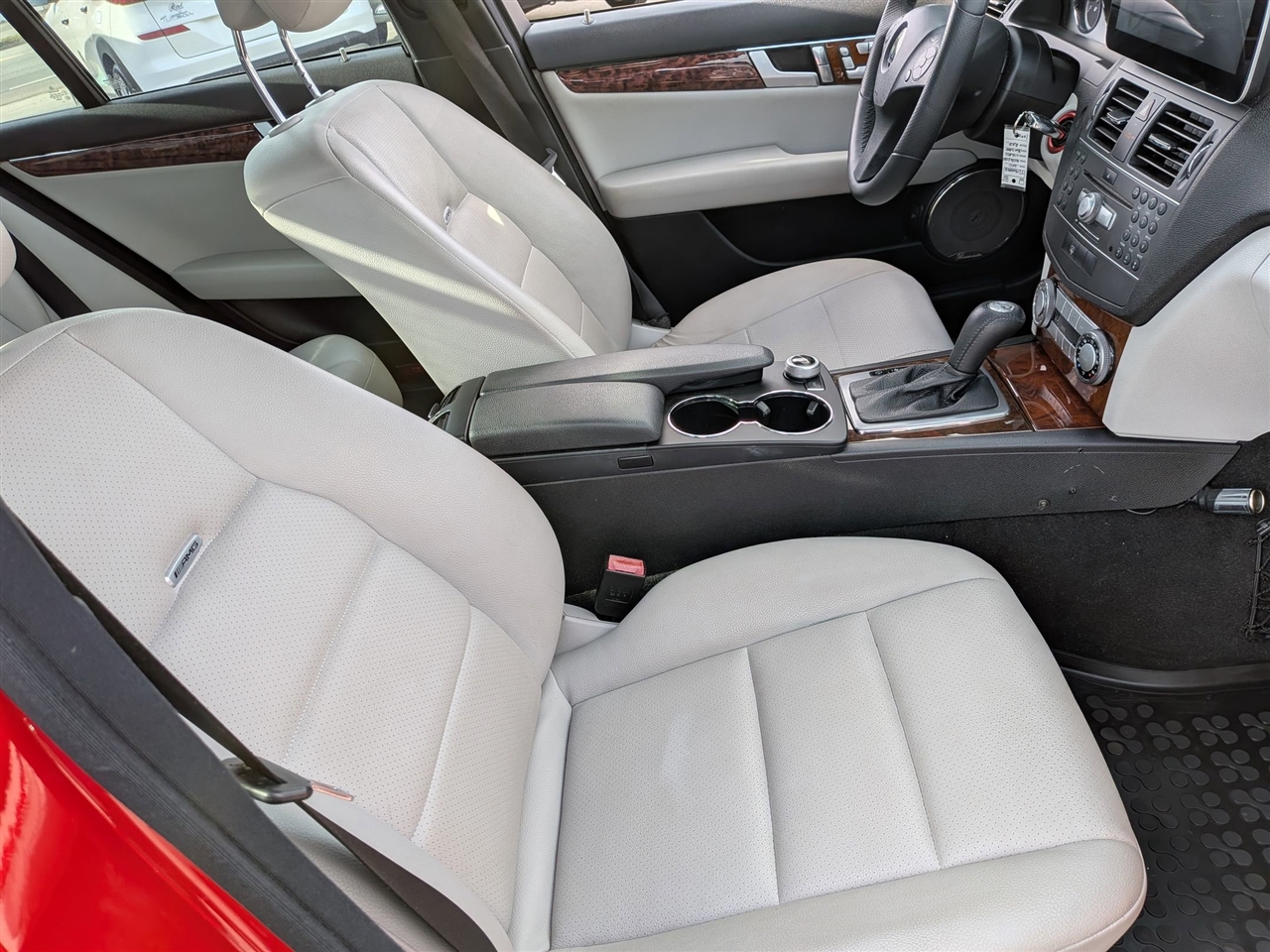 Mercedes-Benz C-Class  2011