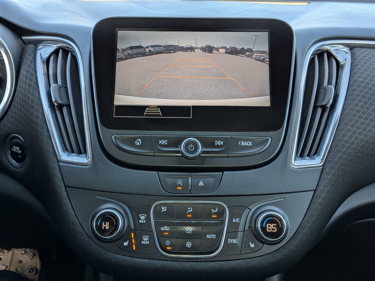 Chevrolet Malibu  2021