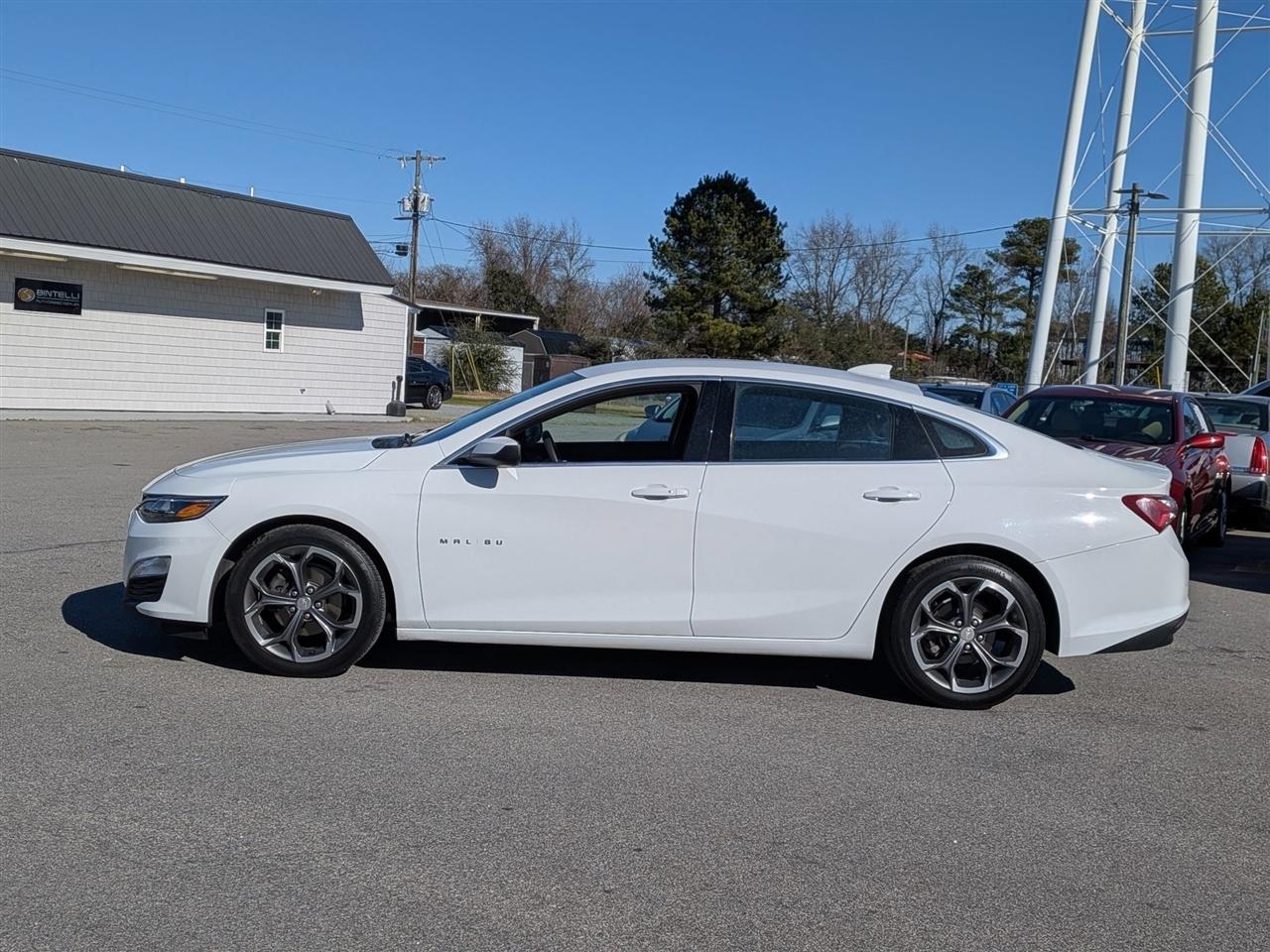 Chevrolet Malibu  2021