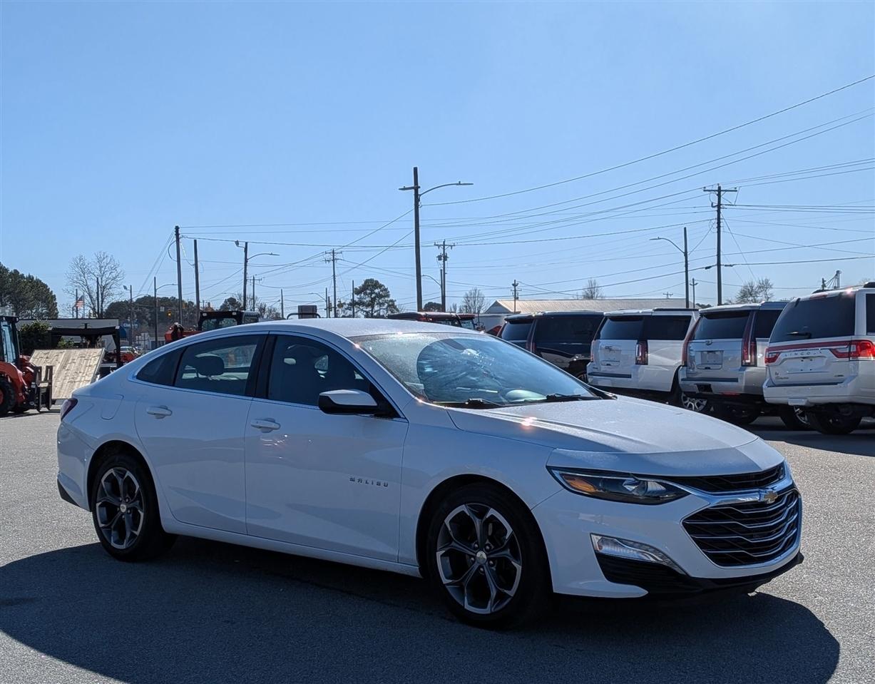 Chevrolet Malibu  2021