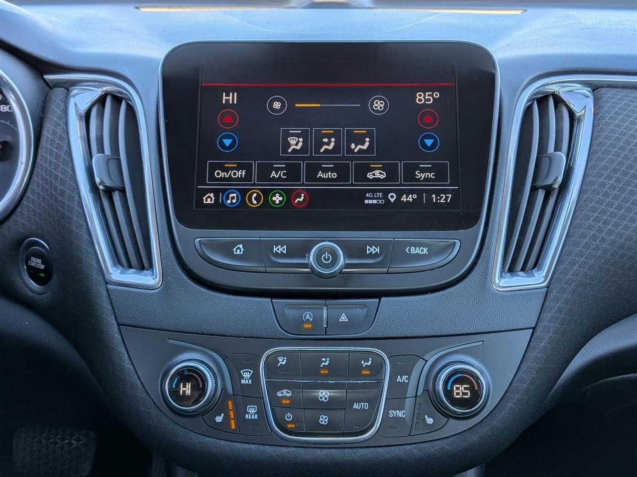 Chevrolet Malibu  2021