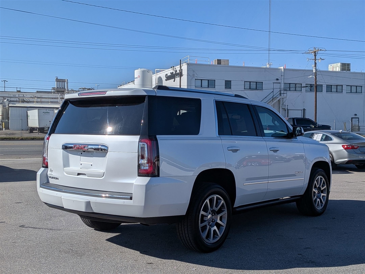 GMC Yukon  2017