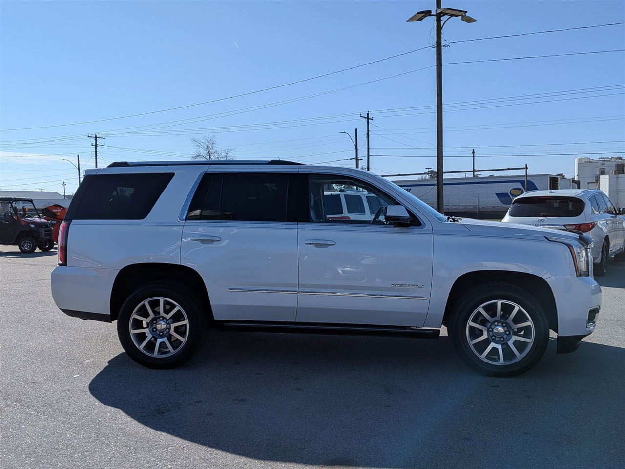 GMC Yukon  2017