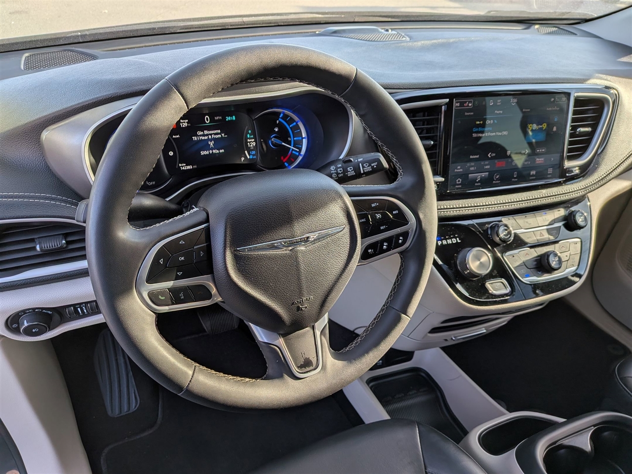 Chrysler Pacifica  2023