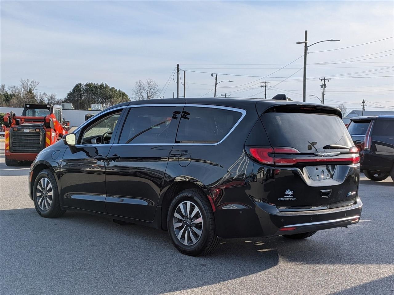 Chrysler Pacifica  2023