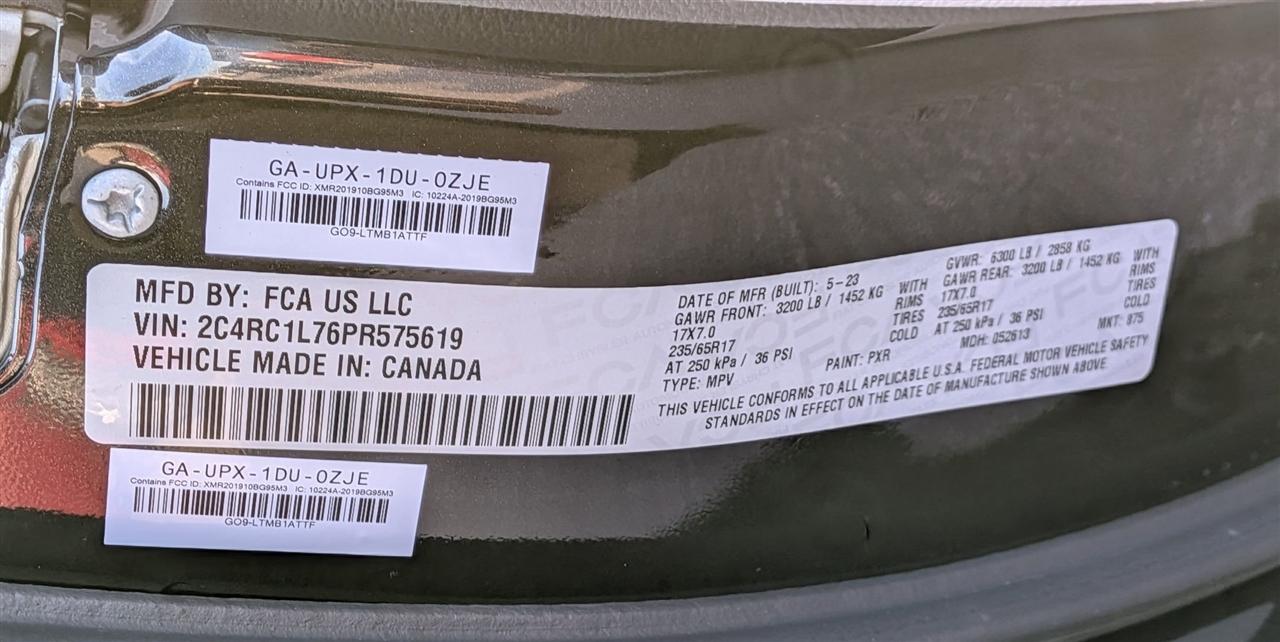 Chrysler Pacifica  2023