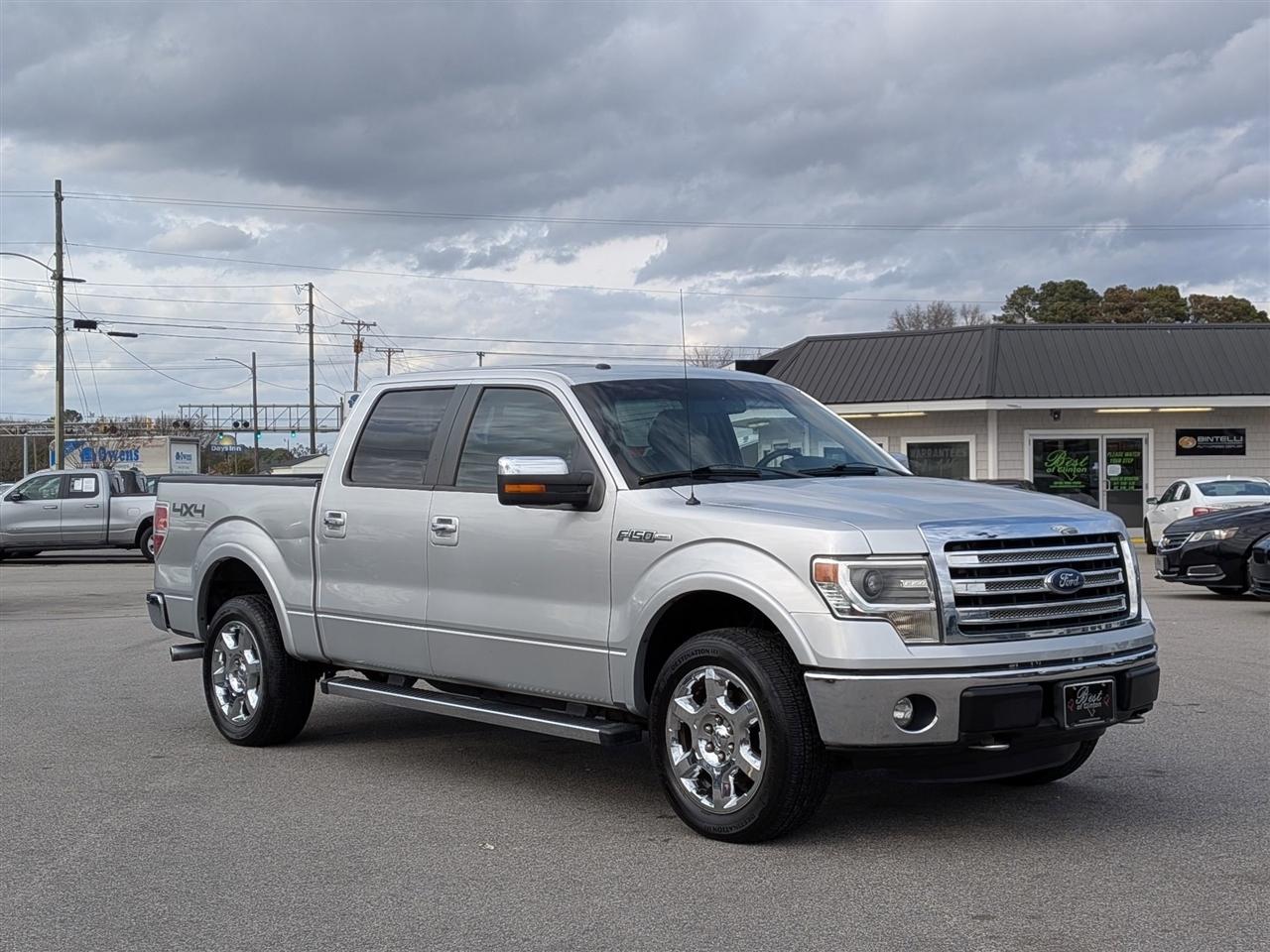 Ford F-150 4WD SuperCab 145" Lariat 2013