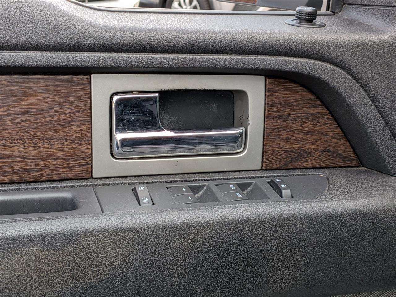 Ford F-150 4WD SuperCab 145" Lariat 2013