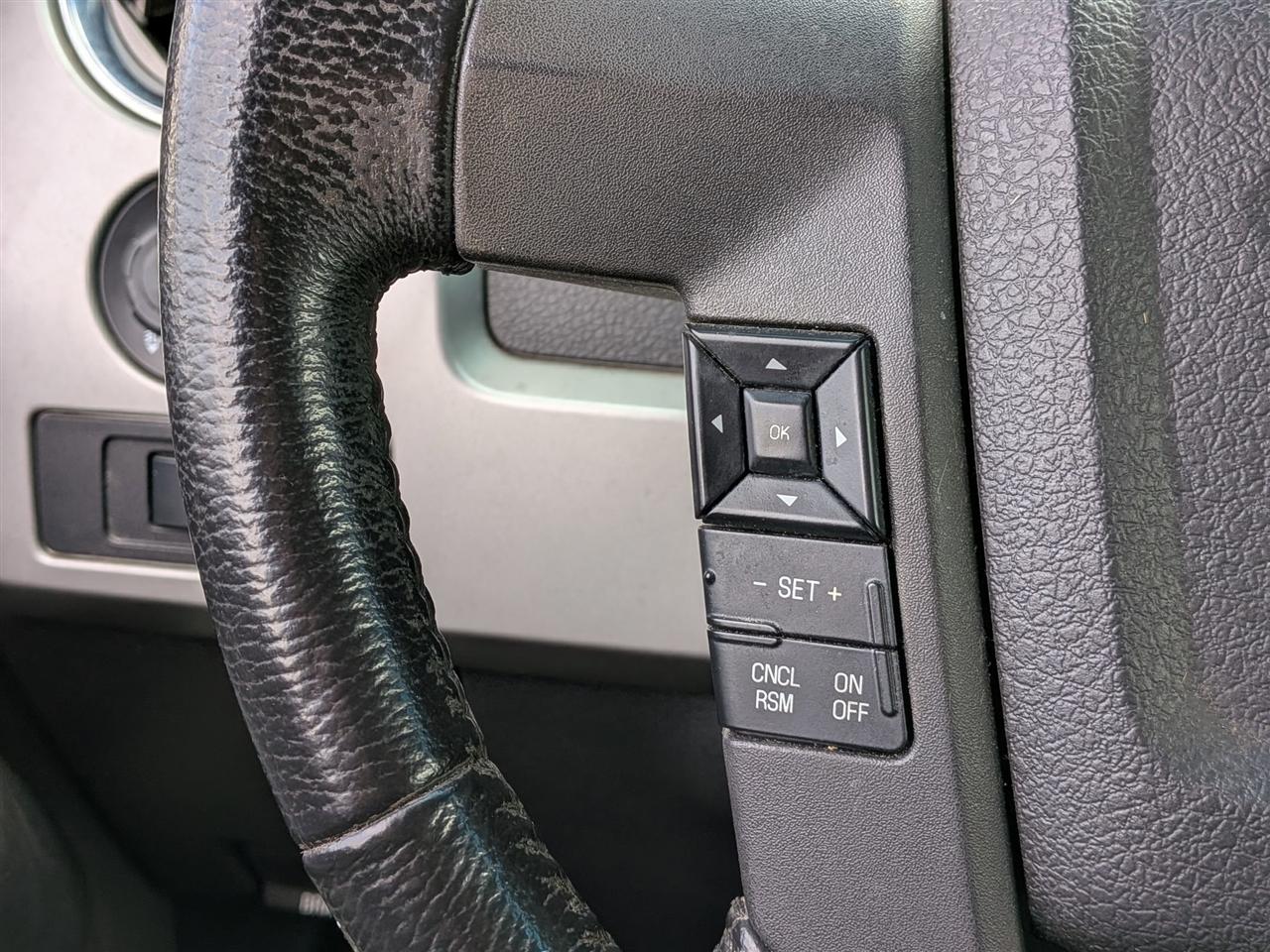 Ford F-150 4WD SuperCab 145" Lariat 2013