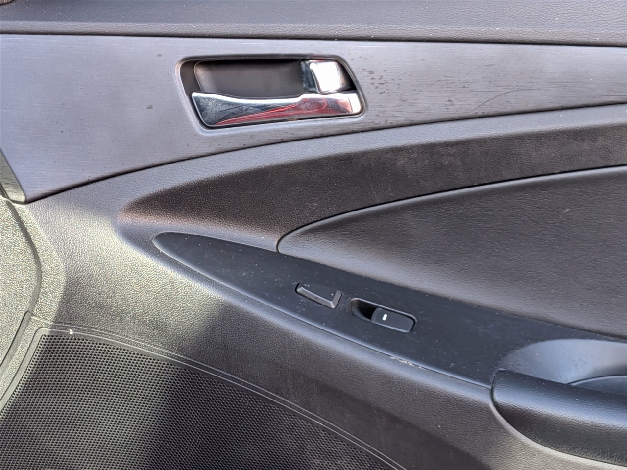 Hyundai Sonata  2011