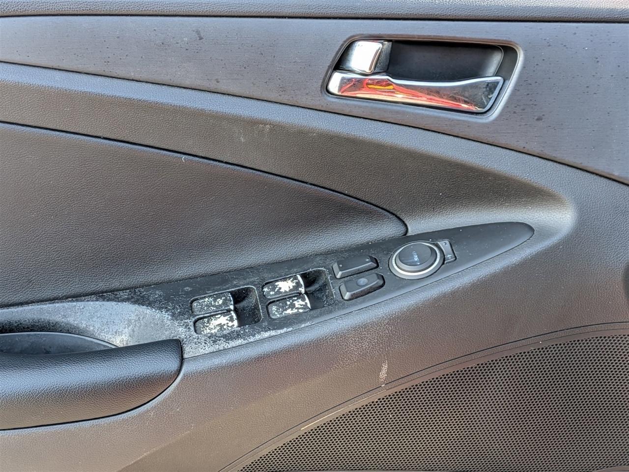 Hyundai Sonata  2011