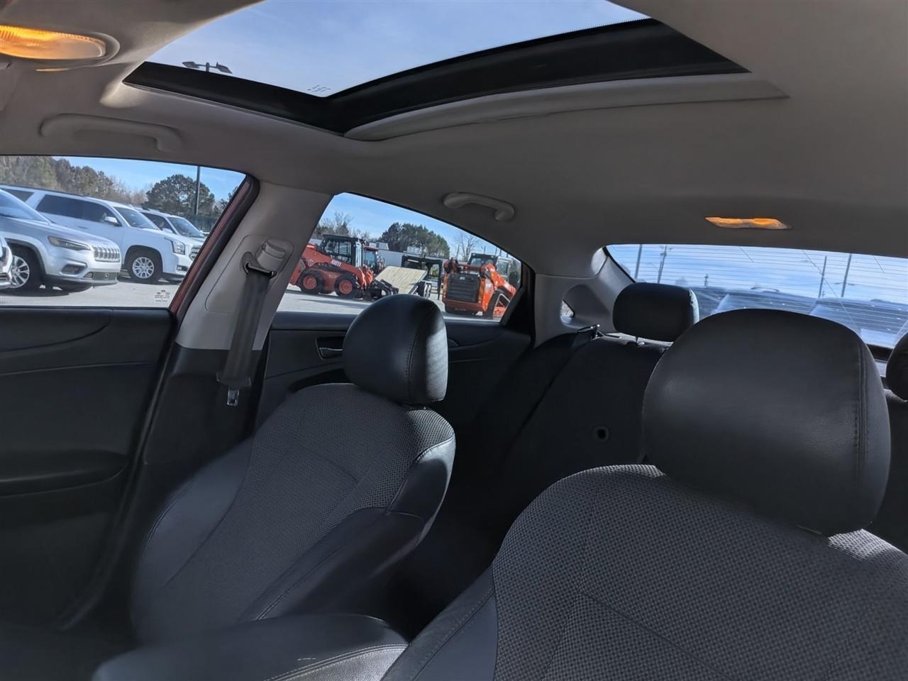 Hyundai Sonata  2011