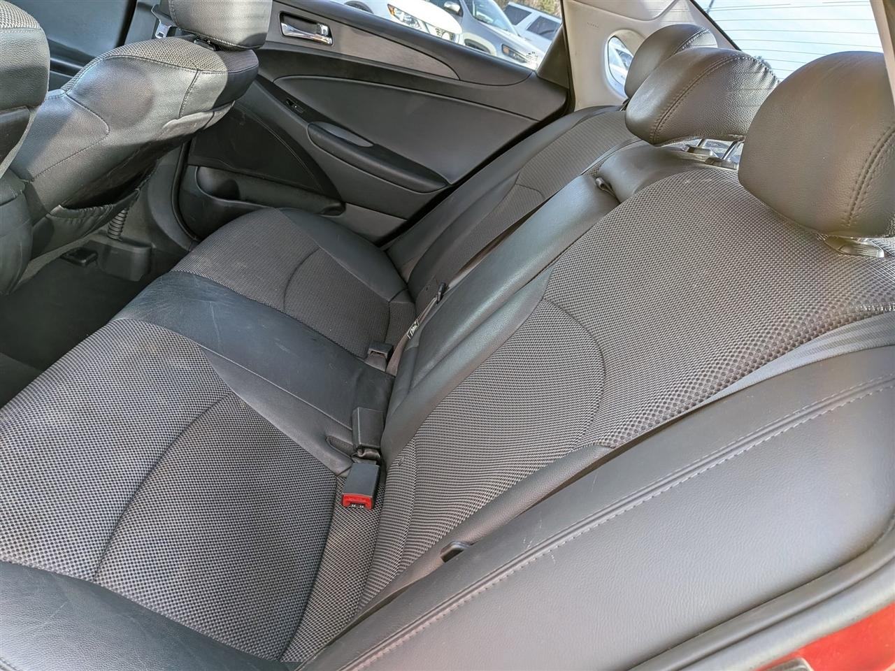 Hyundai Sonata  2011