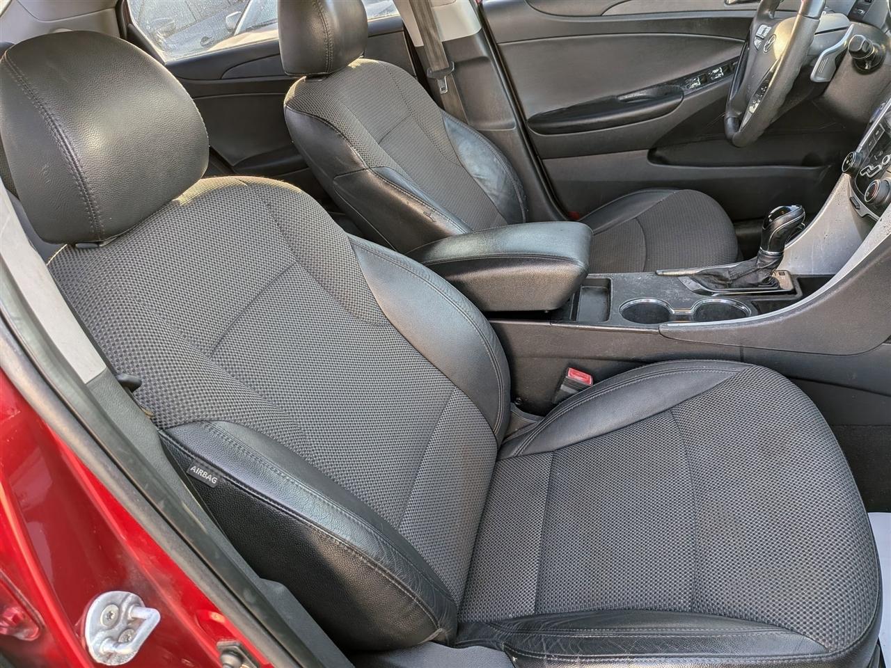 Hyundai Sonata  2011