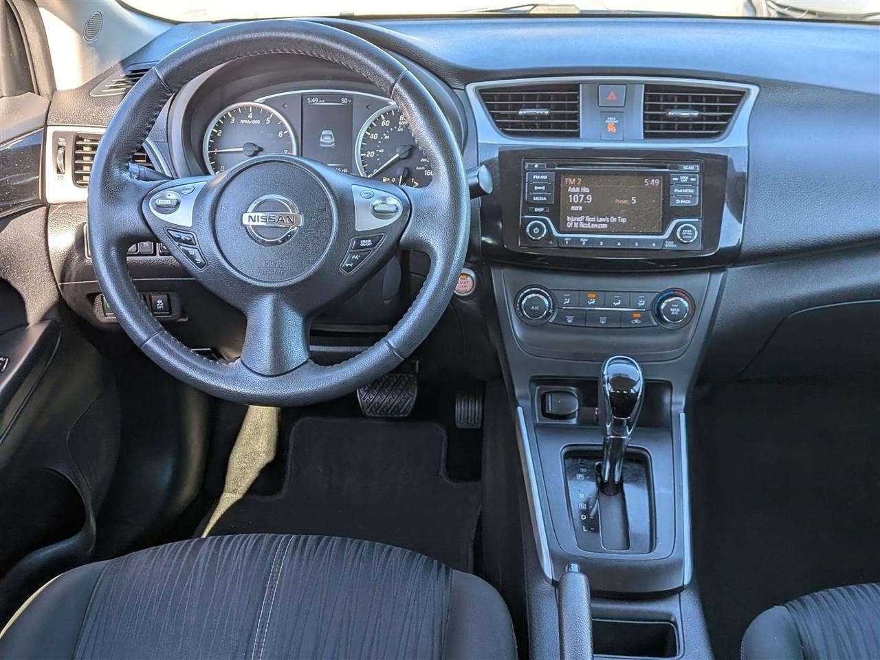 Nissan Sentra  2017