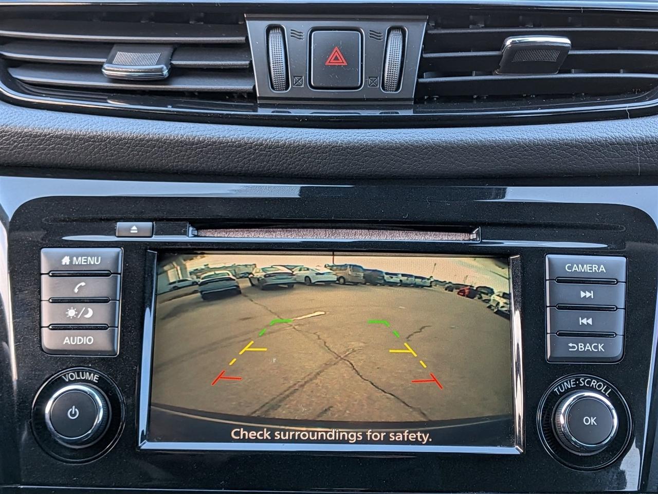 Nissan Rogue Sport  2020