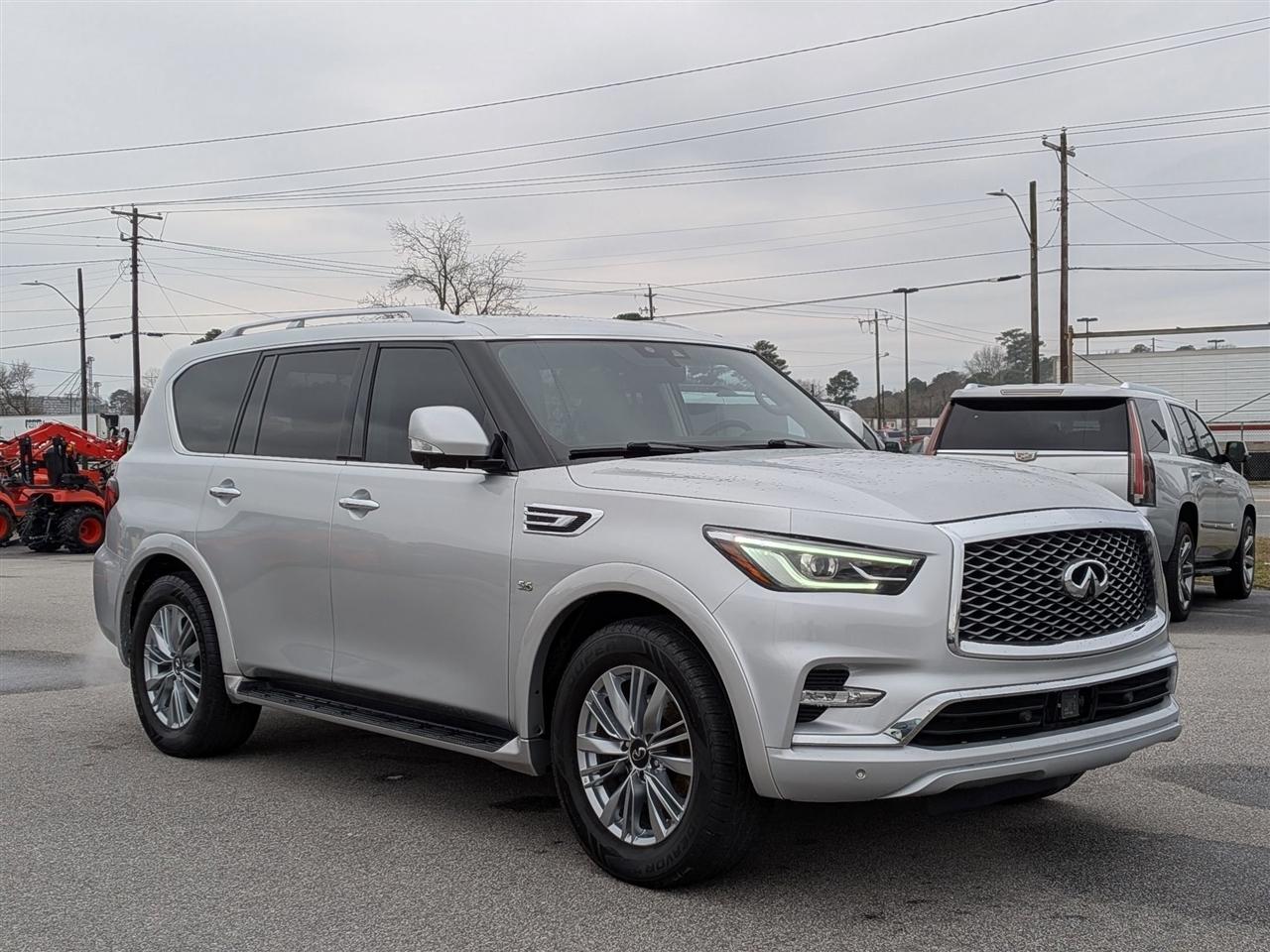 Infiniti QX80  2020