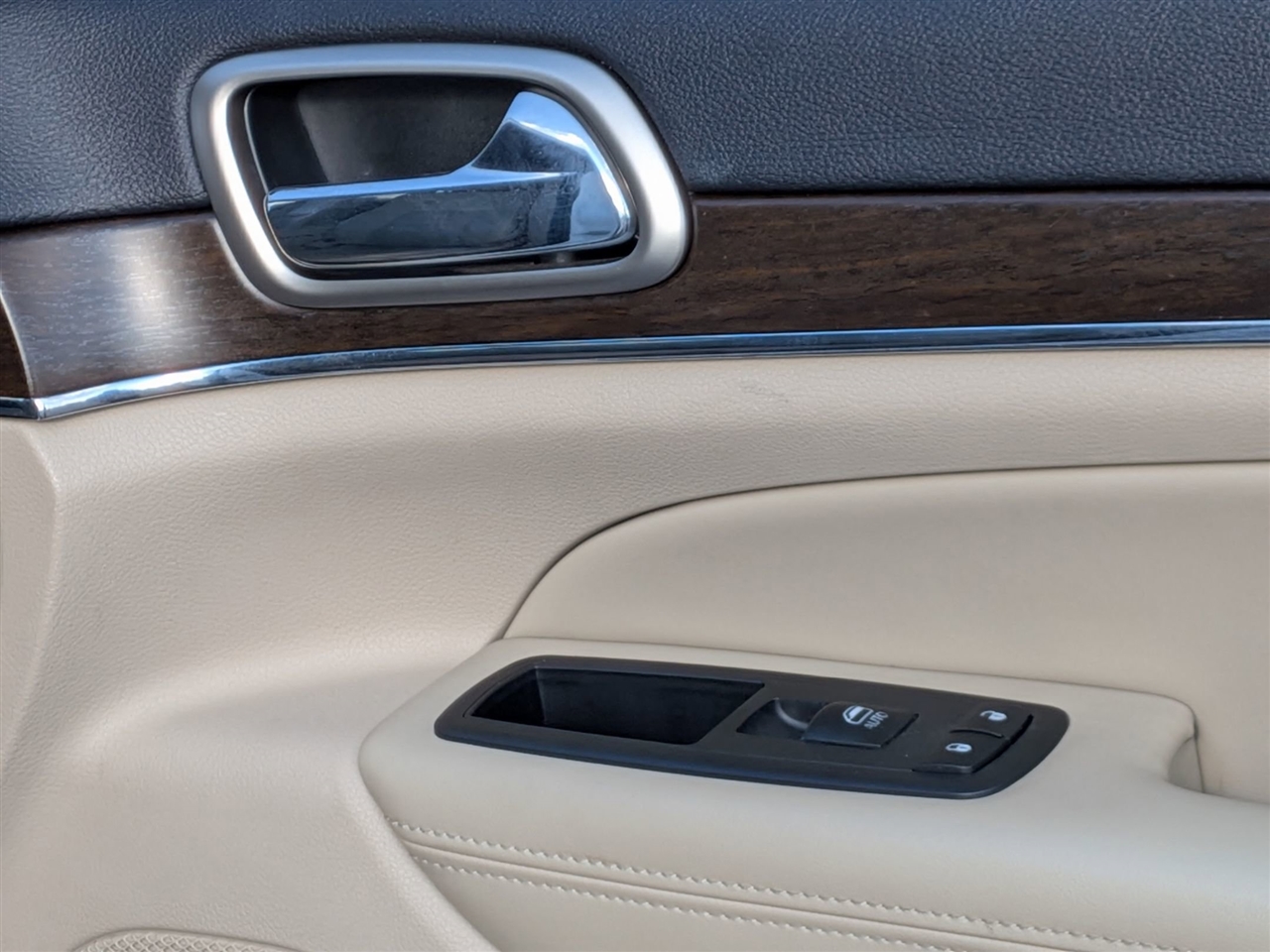 Jeep Grand Cherokee  2015