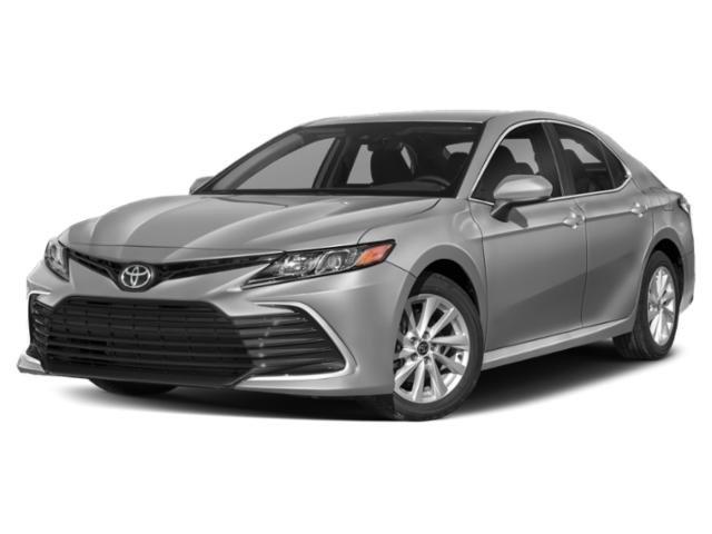 Toyota Camry  2021