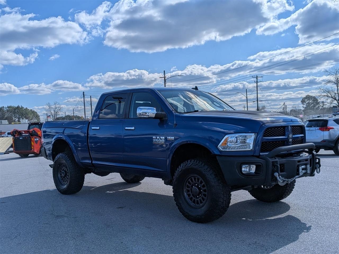 RAM 2500 Laramie Crew Cab SWB 4WD 2016