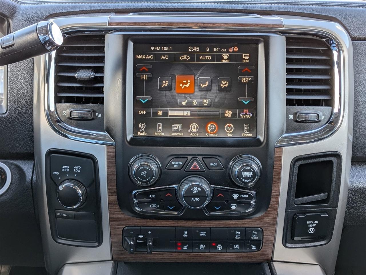 RAM 2500 Laramie Crew Cab SWB 4WD 2016