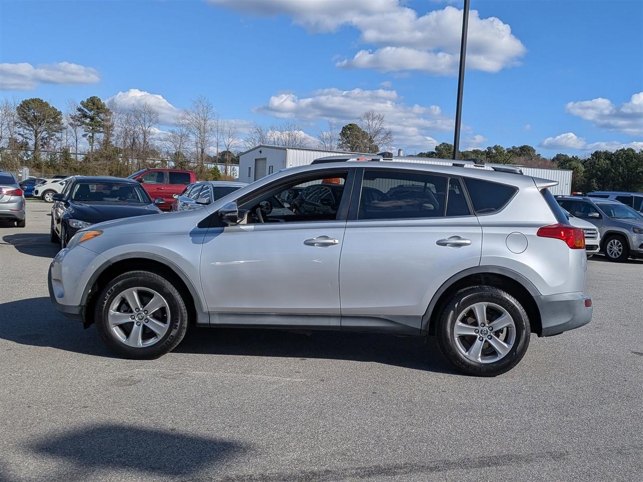 Toyota RAV4  2015