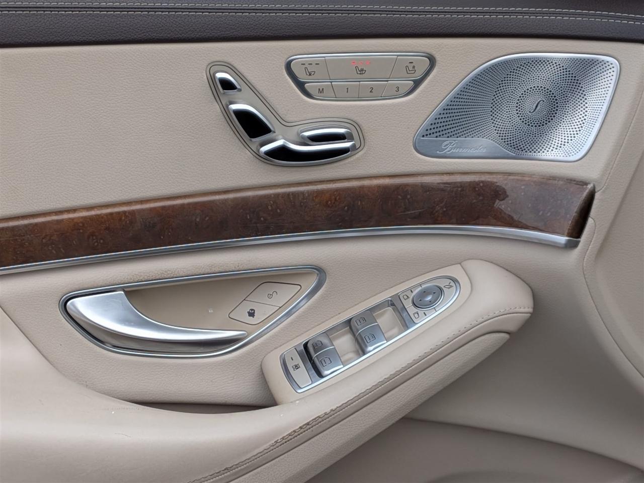 Mercedes-Benz S-Class 4dr Sdn S 550 4MATIC 2015