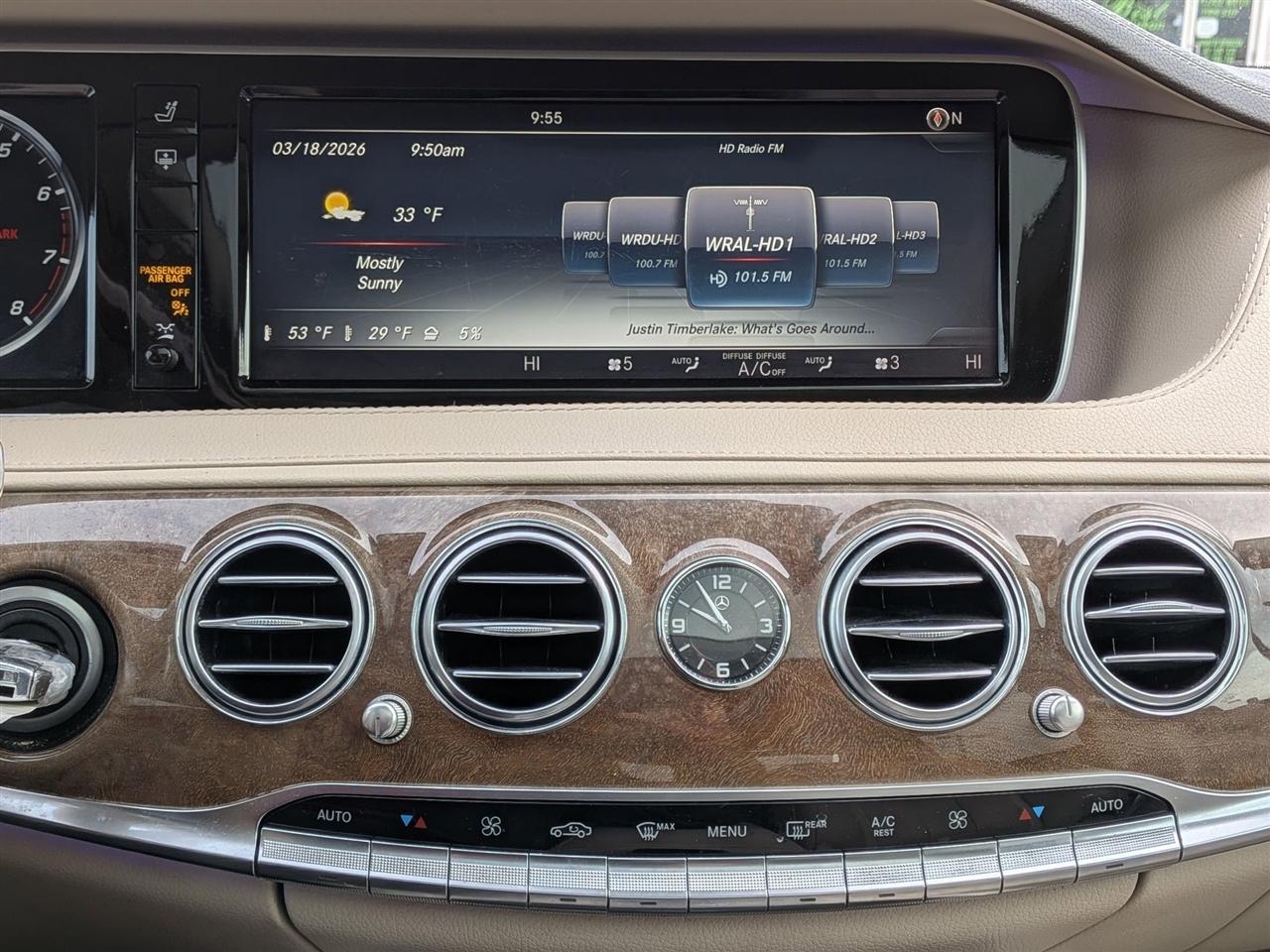 Mercedes-Benz S-Class 4dr Sdn S 550 4MATIC 2015