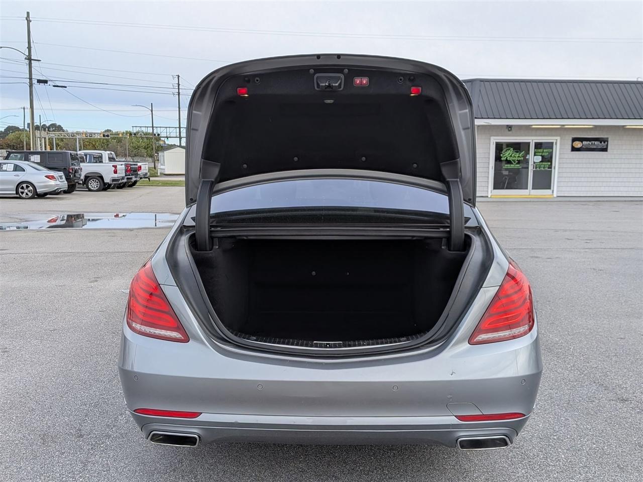 Mercedes-Benz S-Class 4dr Sdn S 550 4MATIC 2015