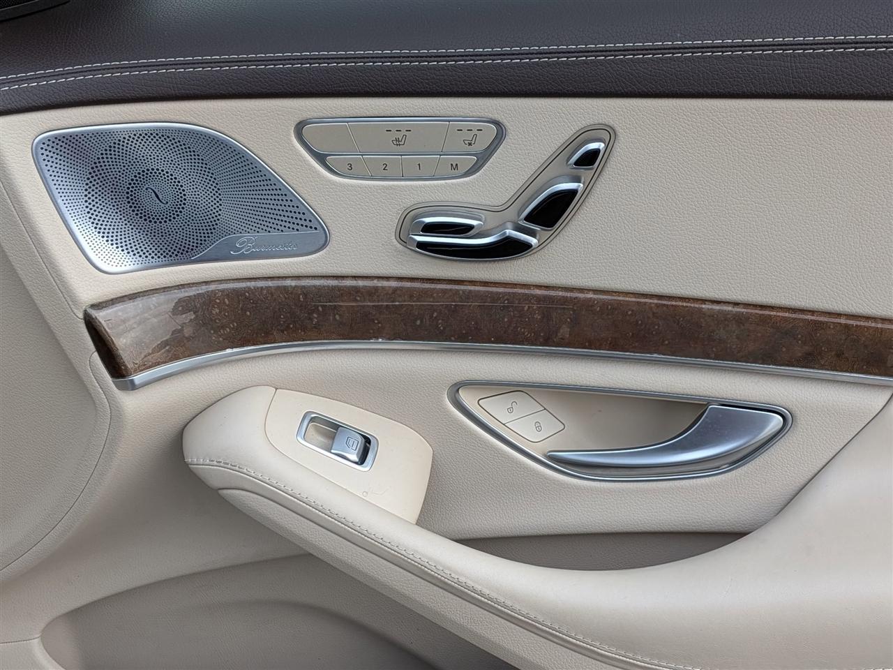 Mercedes-Benz S-Class 4dr Sdn S 550 4MATIC 2015