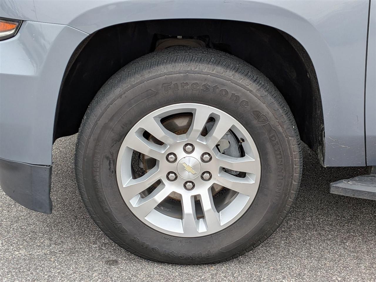 Chevrolet Suburban  2016