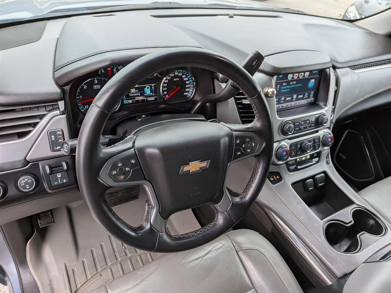 Chevrolet Suburban  2016