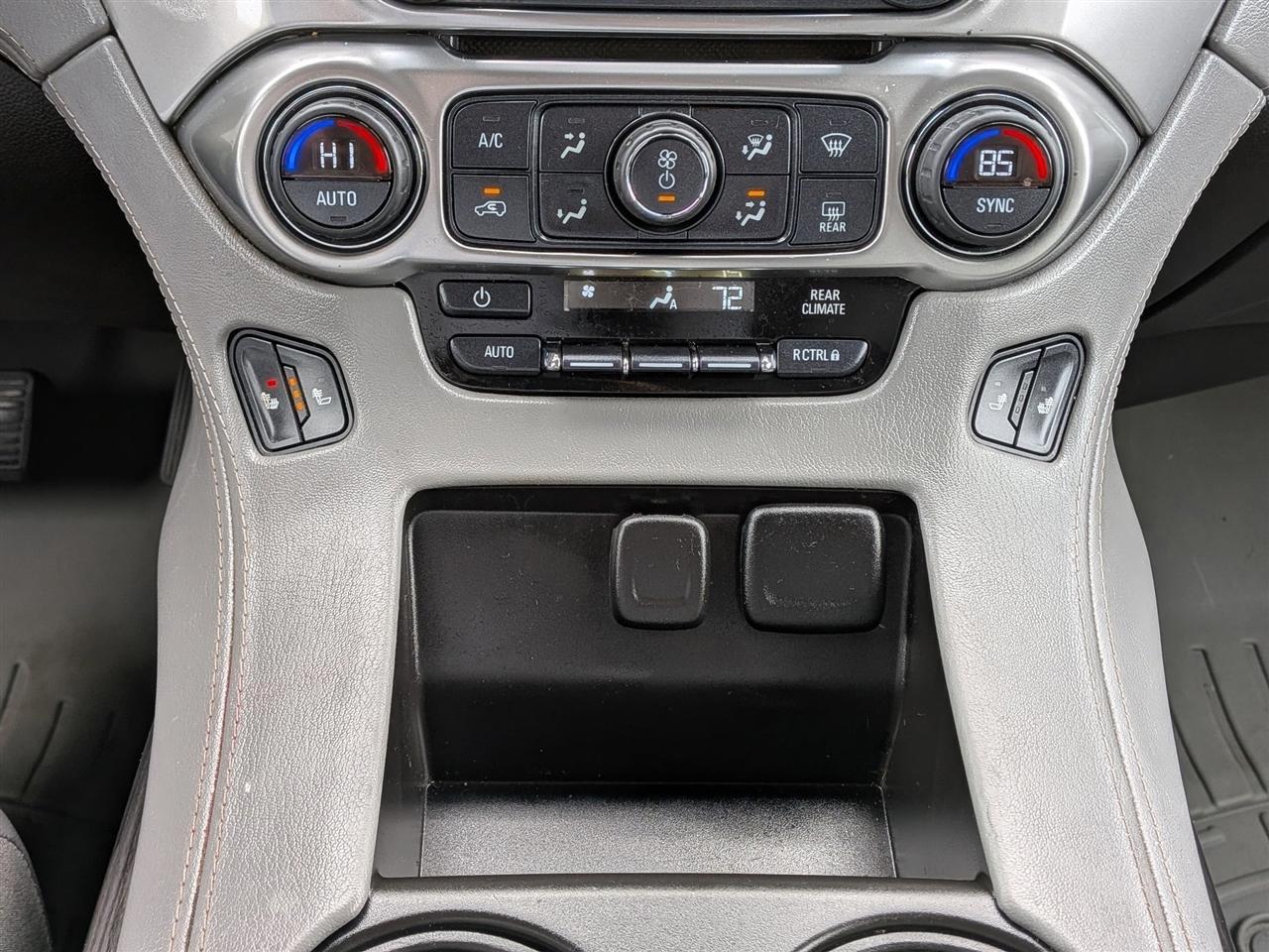 Chevrolet Suburban  2016