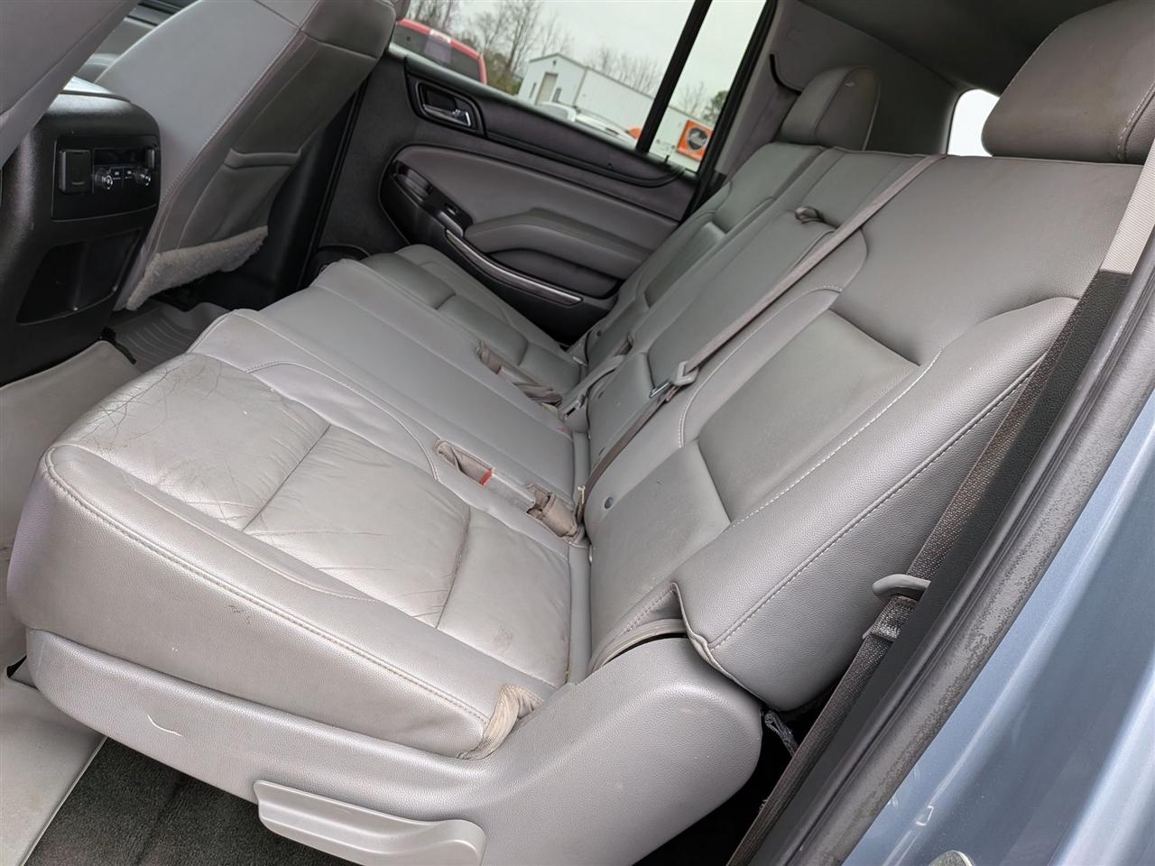 Chevrolet Suburban  2016