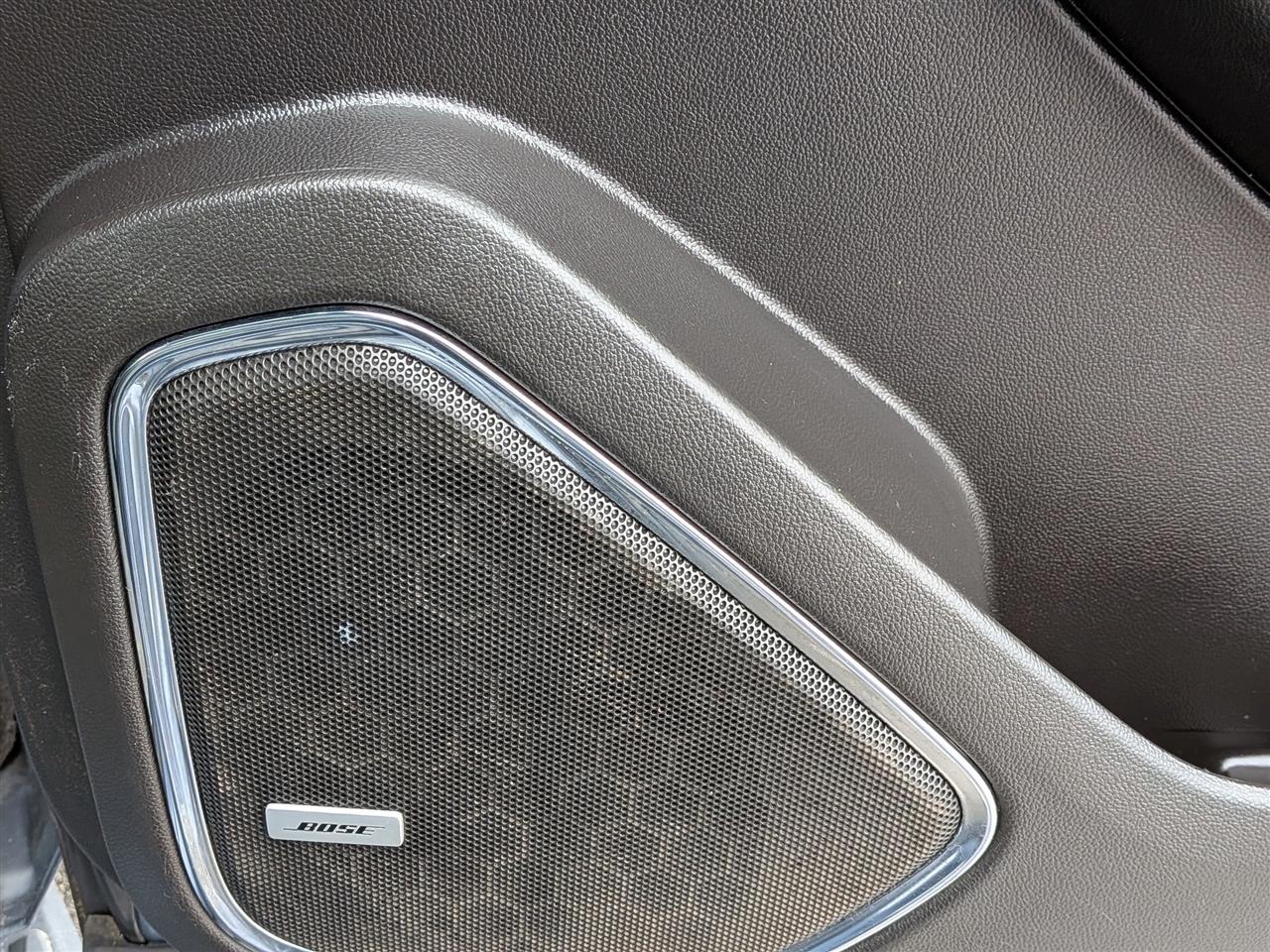 Chevrolet Suburban  2016