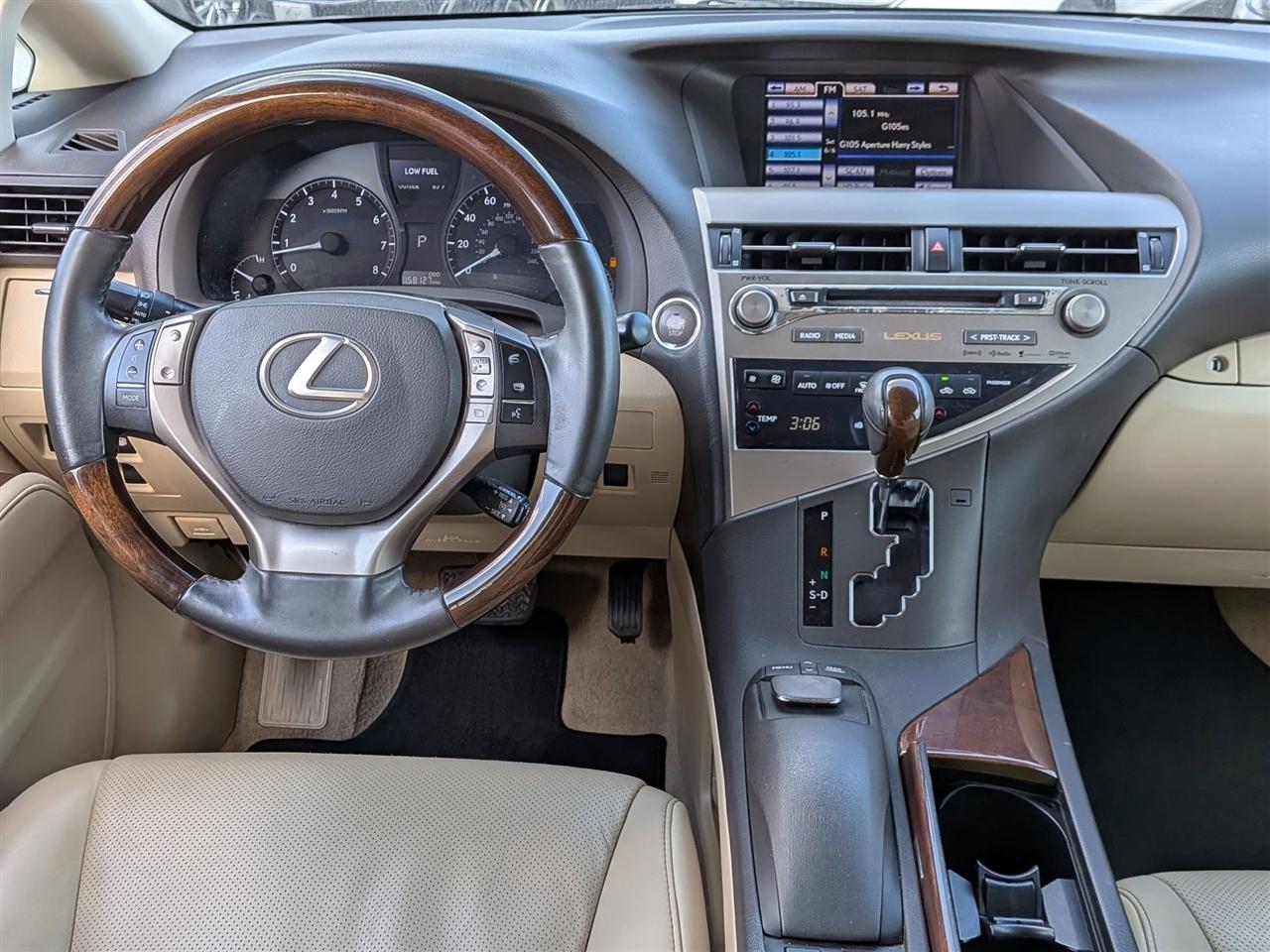 Lexus RX 350 4D SUV AWD 2013