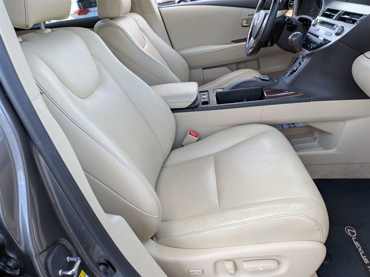 Lexus RX 350 4D SUV AWD 2013