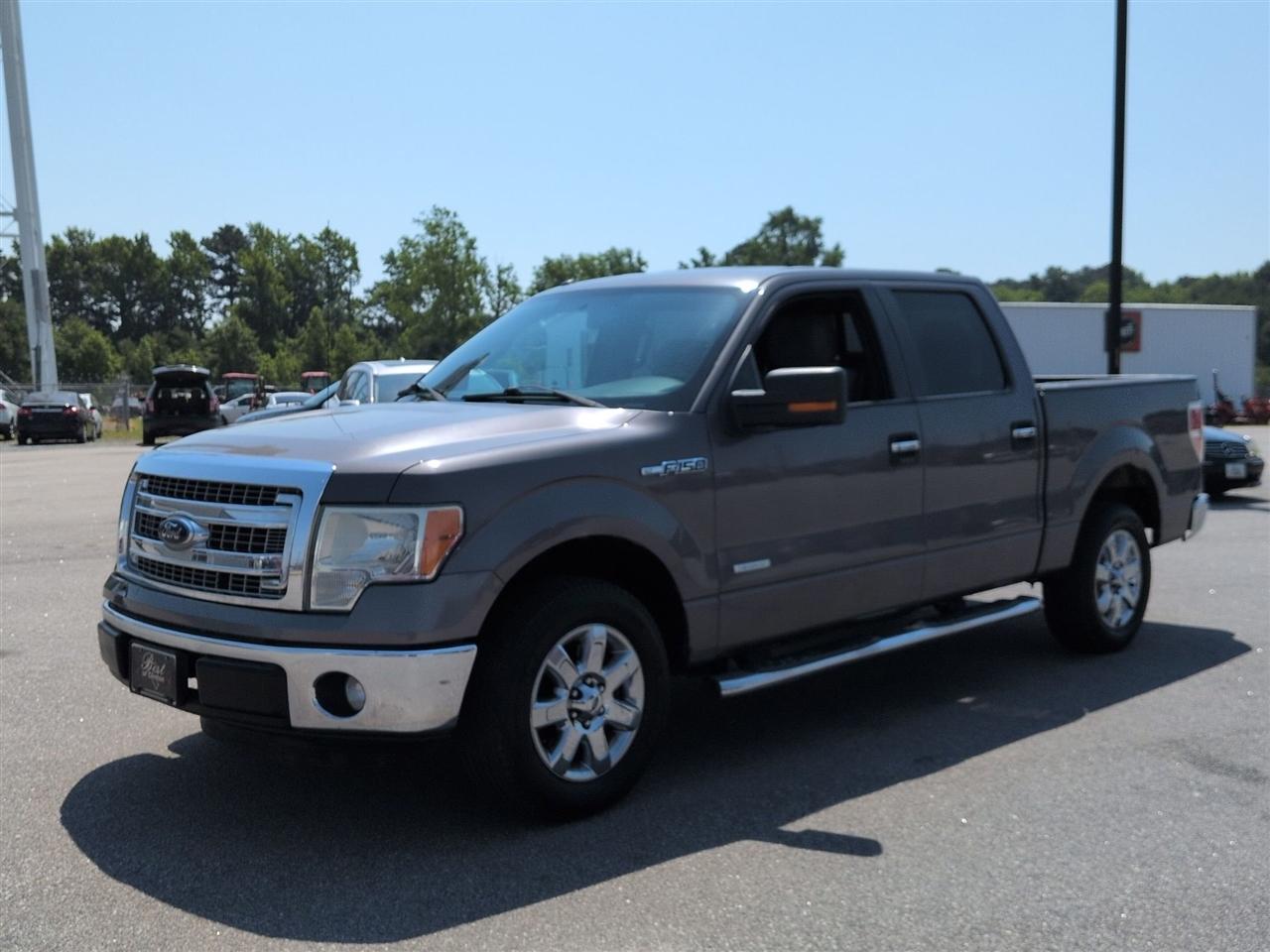 Ford F-150 2WD SuperCrew 145" XLT 2013