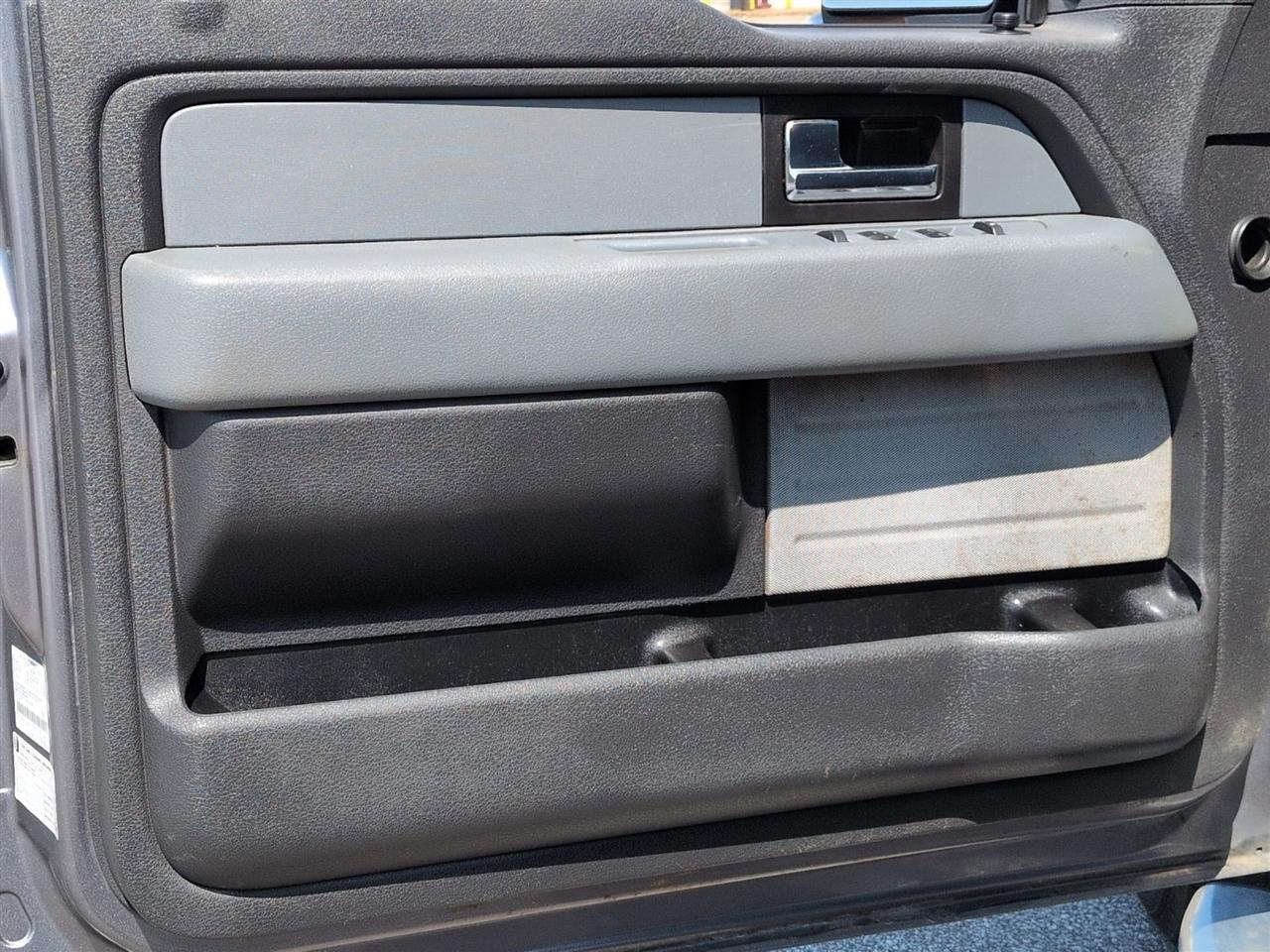Ford F-150 2WD SuperCrew 145" XLT 2013