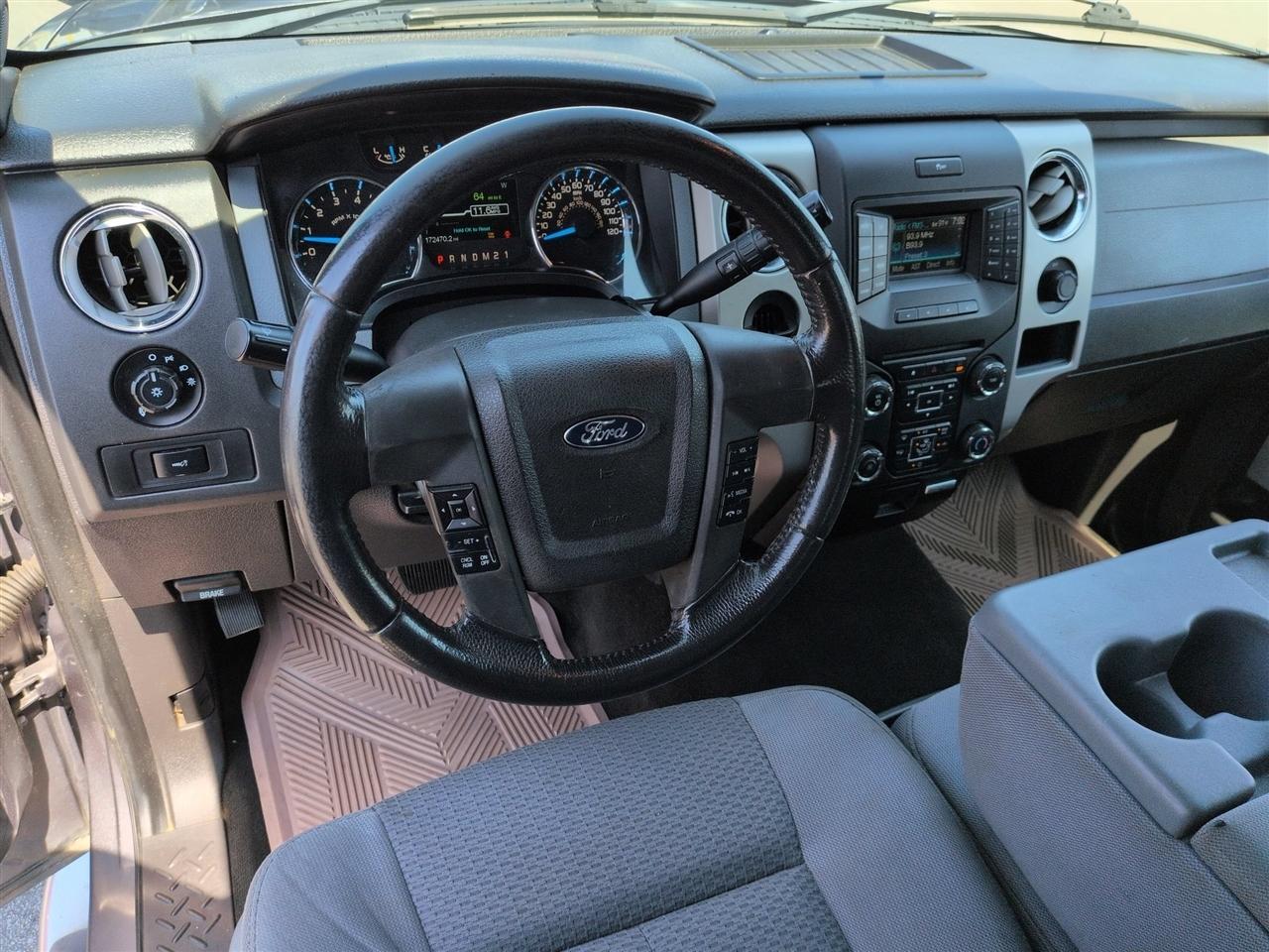 Ford F-150 2WD SuperCrew 145" XLT 2013